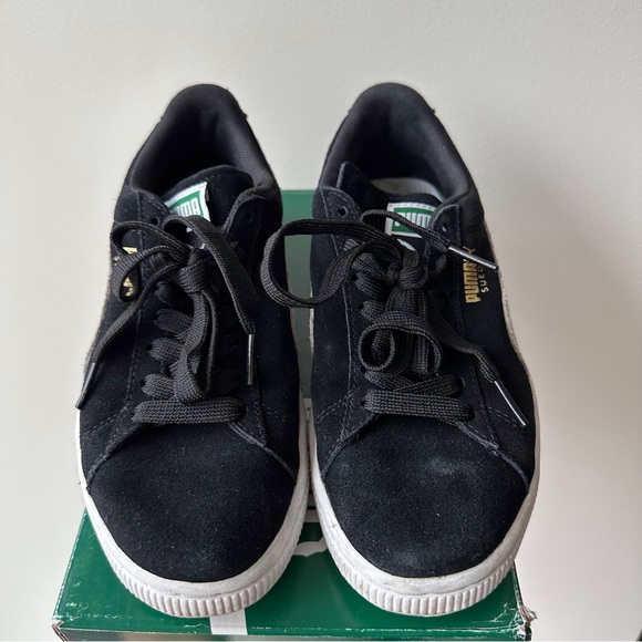 Puma Classic Suede Sneakers Size 6.5 - Picture 3 of 6